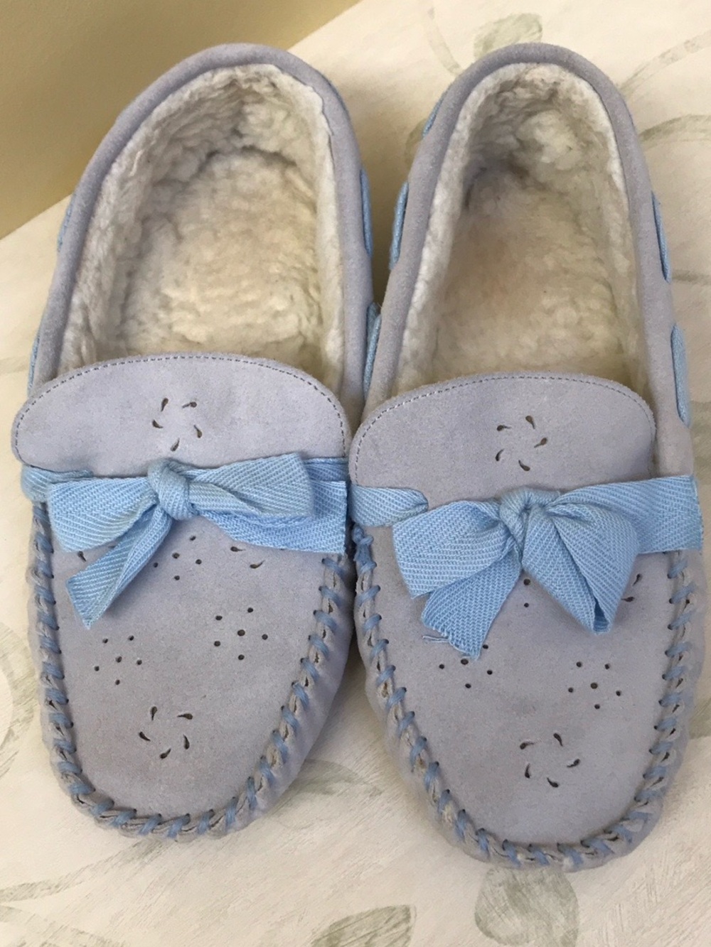 SHERPA LINED SLIPPERS